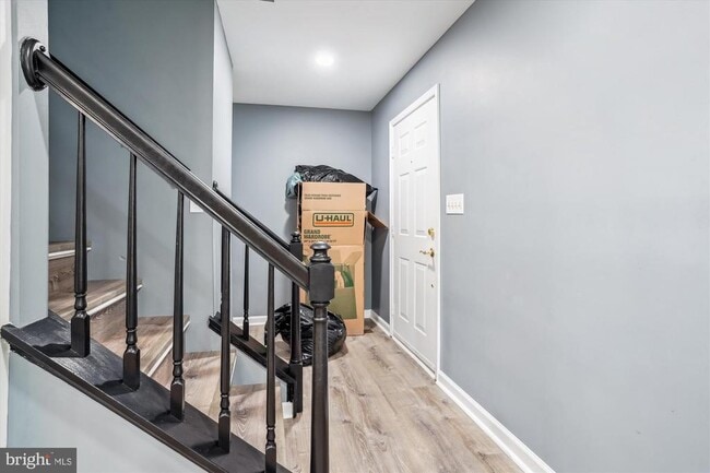 Building Photo - 6219 Forest Grove Dr