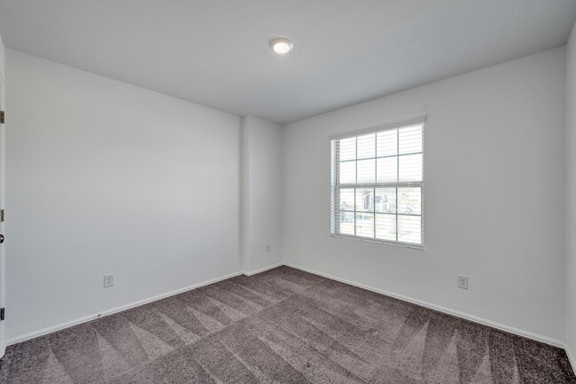 Building Photo - 19017 Sonora Chase Dr