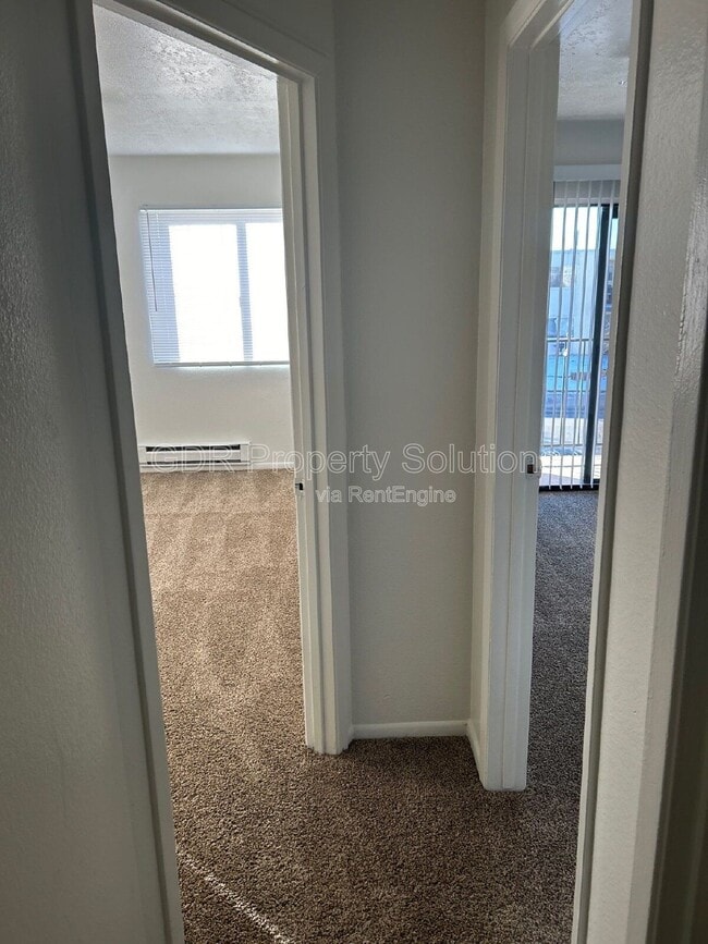 Building Photo - 3505 Tyson Pl NE