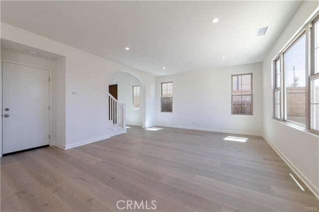 Building Photo - 113 Escala