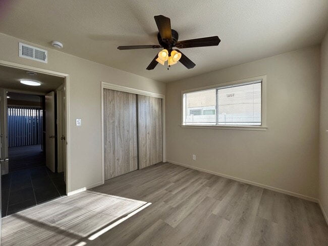 Building Photo - 4172 Del Amo Blvd