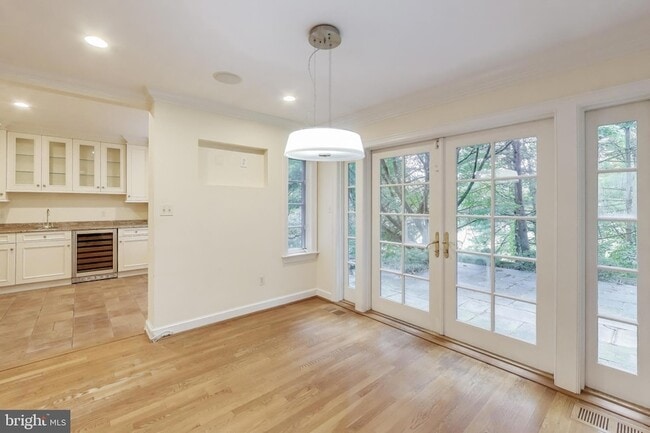 Building Photo - 7308 Burdette Ct