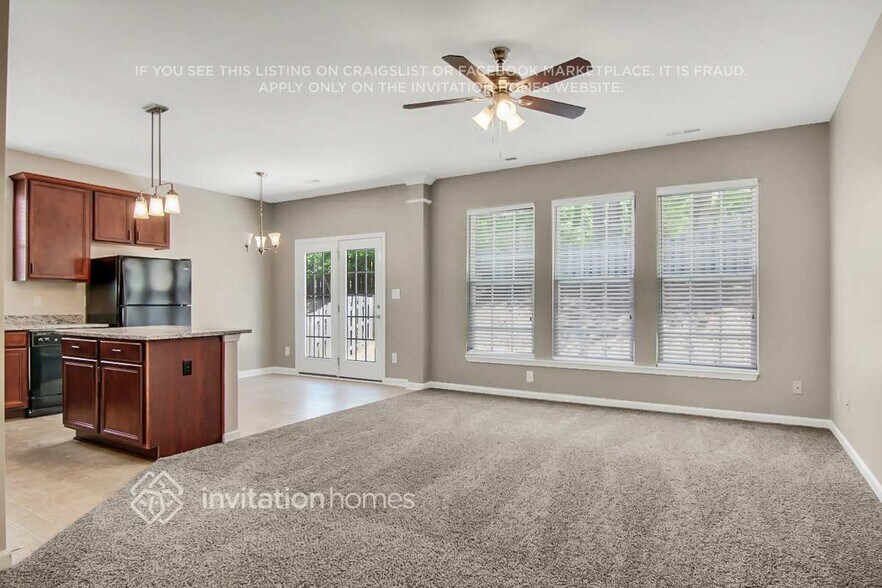 Building Photo - 635 Ashbrittle Dr