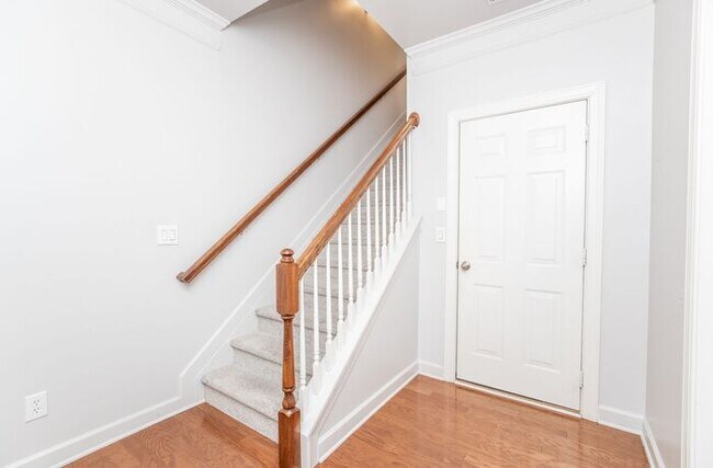 Building Photo - 2069 Cobblestone Cir NE