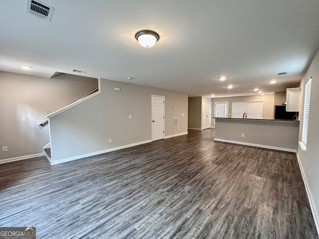 Building Photo - 4458 Pinscher St