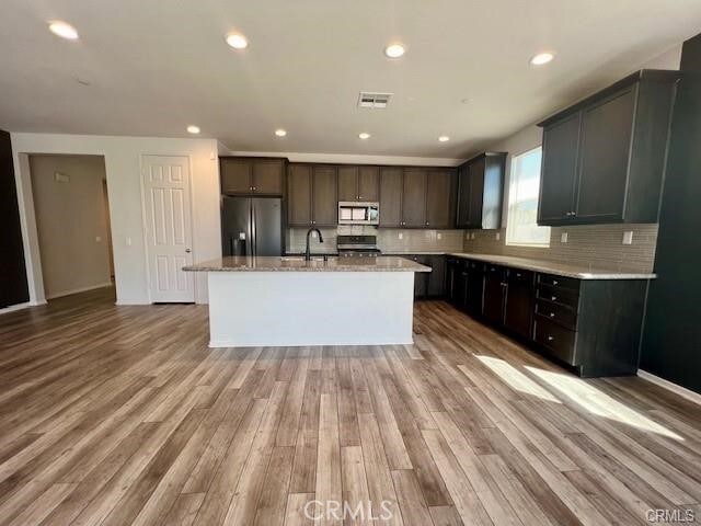 Building Photo - 1558 Babbling Brook Pl