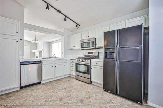 Building Photo - 3432 Meridale Dr