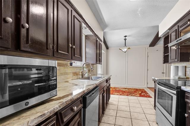 Building Photo - 2629 Peach Tree Ln
