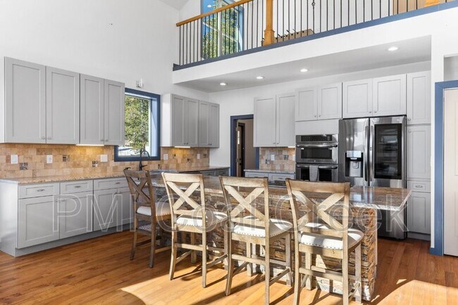 Building Photo - 145 Rudolph Ranch Road