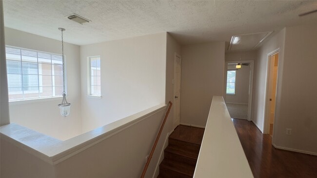 Building Photo - 25235 Boulder Bend Ln