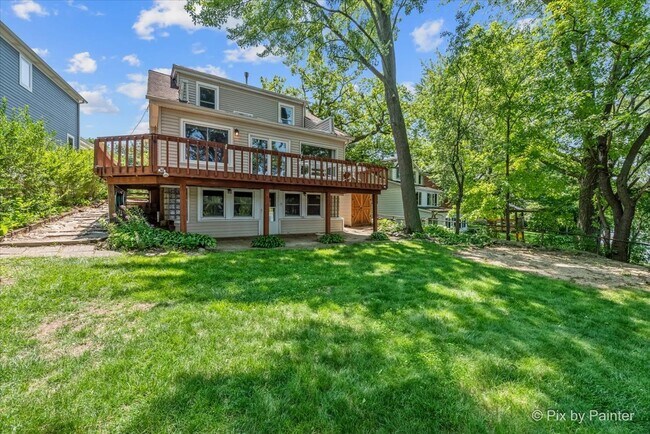 Building Photo - 24060 N Lakeside Dr