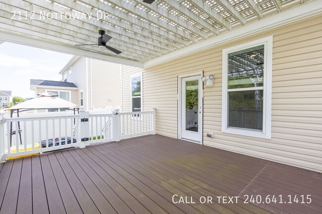 Building Photo - 2112 Nottoway Dr