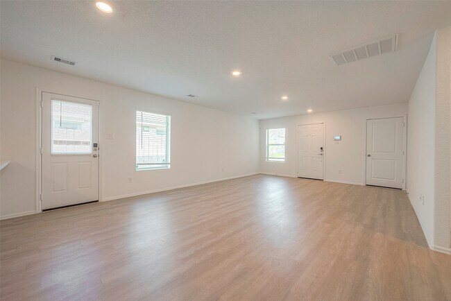 Building Photo - 26714 Wilderye Cv Ln
