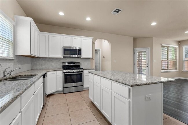 Building Photo - 3451 Mayfield Ranch Blvd