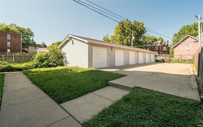 Building Photo - 4317 Maryland Ave