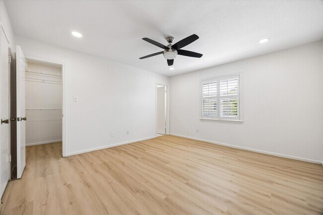 Building Photo - 1201 McDuffie St