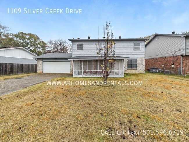 Building Photo - 1109 Silver Creek Dr