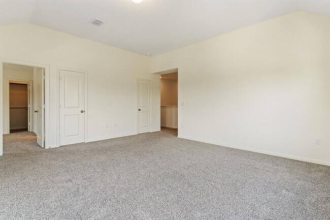 Building Photo - 607 Allende Bend