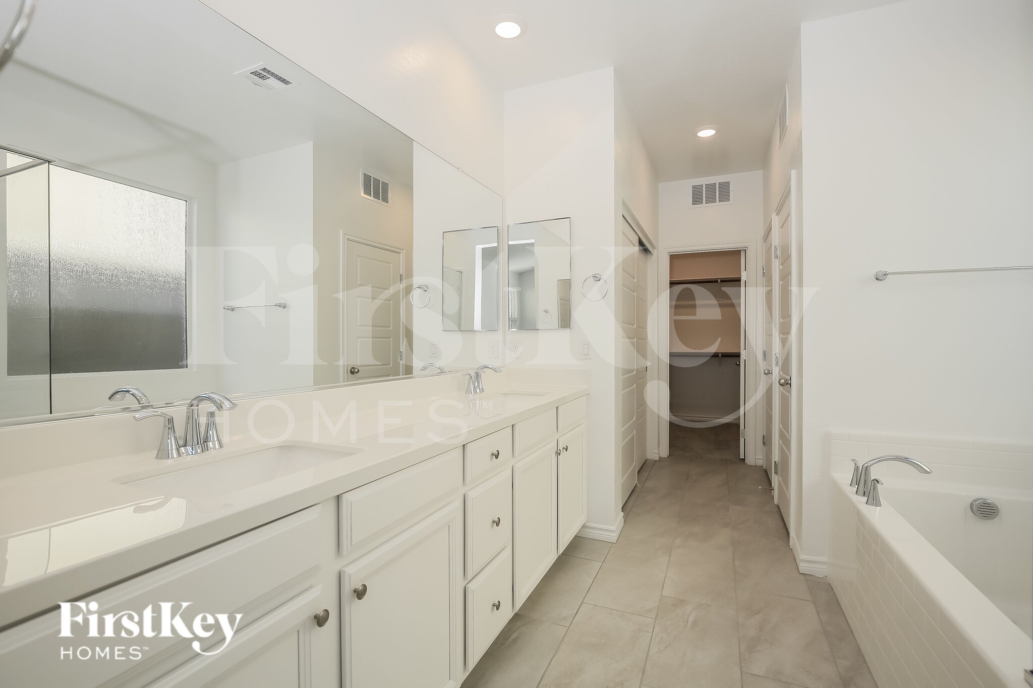 Building Photo - 2962 Moulin Hts St