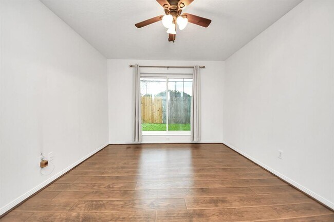 Building Photo - 8502 Fawn Terrace Dr