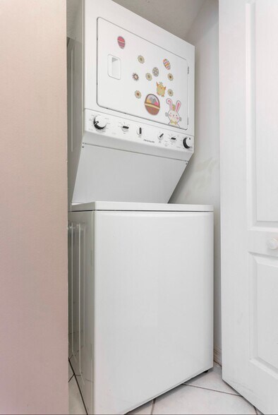 Washer and Dryer Inside Unit - 12625 SW 91st St