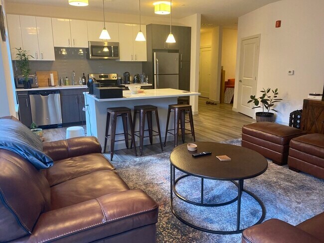 Building Photo - 99 Tremont St