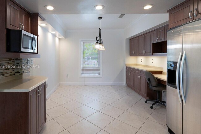 Building Photo - 6551 SW 126th St