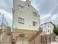 Building Photo - 322 Benton Wy