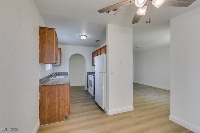 Building Photo - 1860 N Decatur Blvd