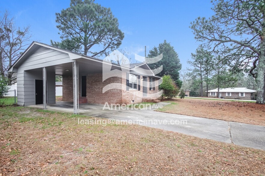 Building Photo - 100 Black Oak Rd