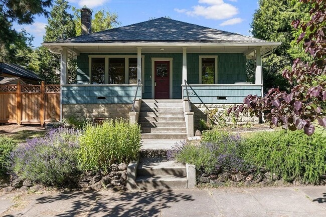 Primary Photo - 3 Bedroom Craftsman style home in prime As...