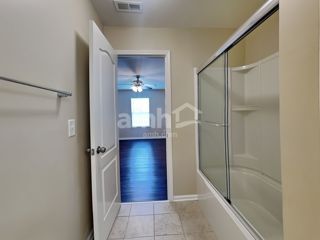 Building Photo - 1614 Deer Meadows Dr