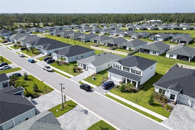 Building Photo - 16873 Castoro Dr