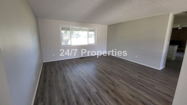 Building Photo - New Everything! - Beautiful Ranch Home in ...
