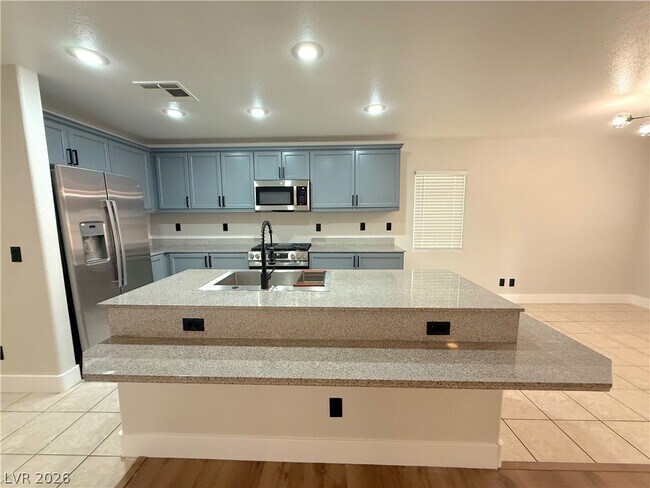 Building Photo - 224 Wicked Wedge Way