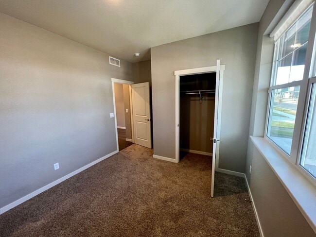 Building Photo - 6130 B Street Rd