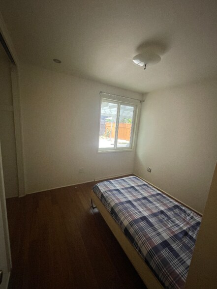 Building Photo - 3722 Conrad Ave