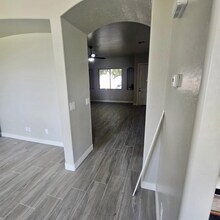 Building Photo - 6606 S 50th Ave