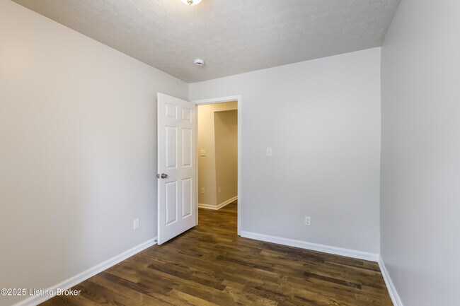 Building Photo - 3814 Alford Ave