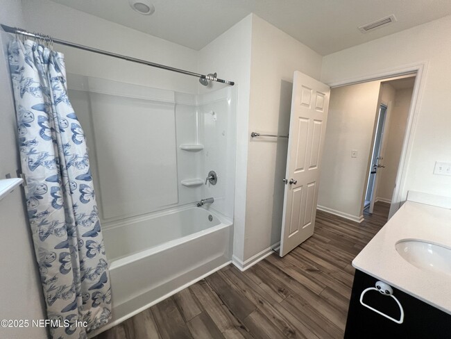 Building Photo - 463 Red Dahlia Ln