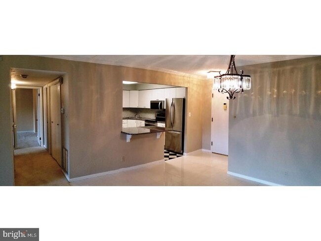Building Photo - 21122 Valley Forge Cir