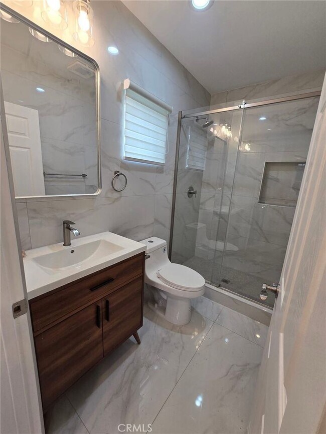 Building Photo - 9127 Woodley-9127