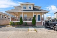 Building Photo - 49 Massasoit Ave