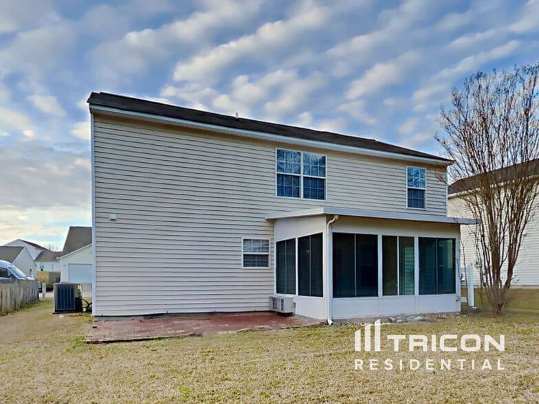 Building Photo - 3673 Watkins Ridge Ct