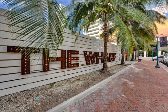 Building Photo - 50 Davie Blvd