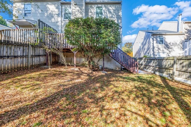 Building Photo - Fully Furnished 2 Bedroom, 2.5 Bath Townhome – Marietta, GA