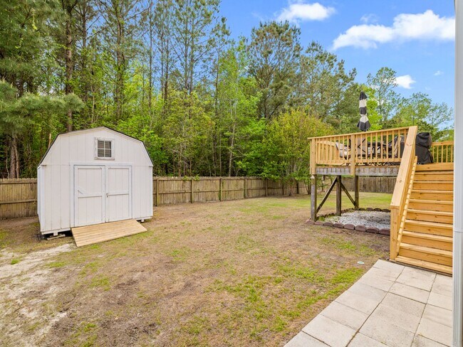 Building Photo - Shetland Farms