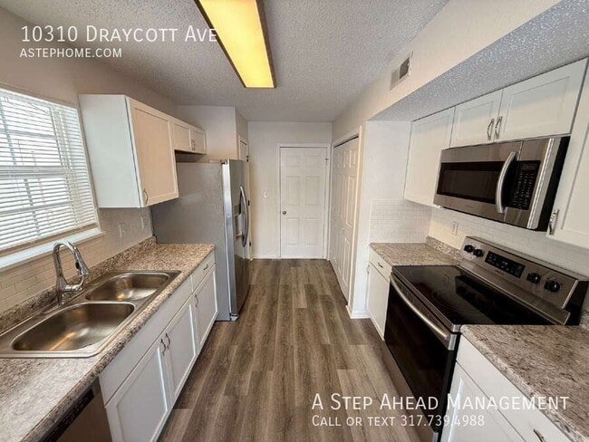 Building Photo - 10310 Draycott Ave