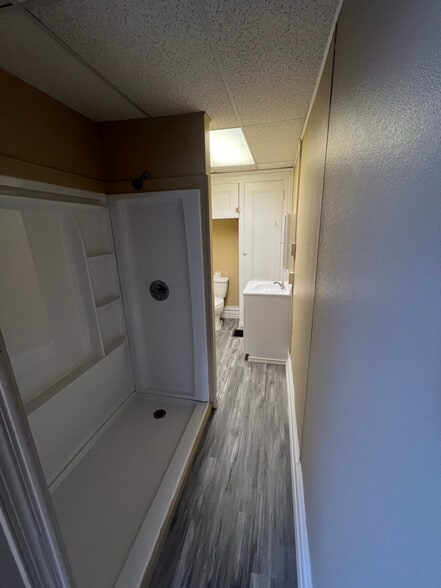 Building Photo - 3828 Eoff St