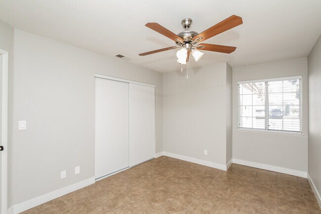 Building Photo - 2365 Beaver Bay Ct